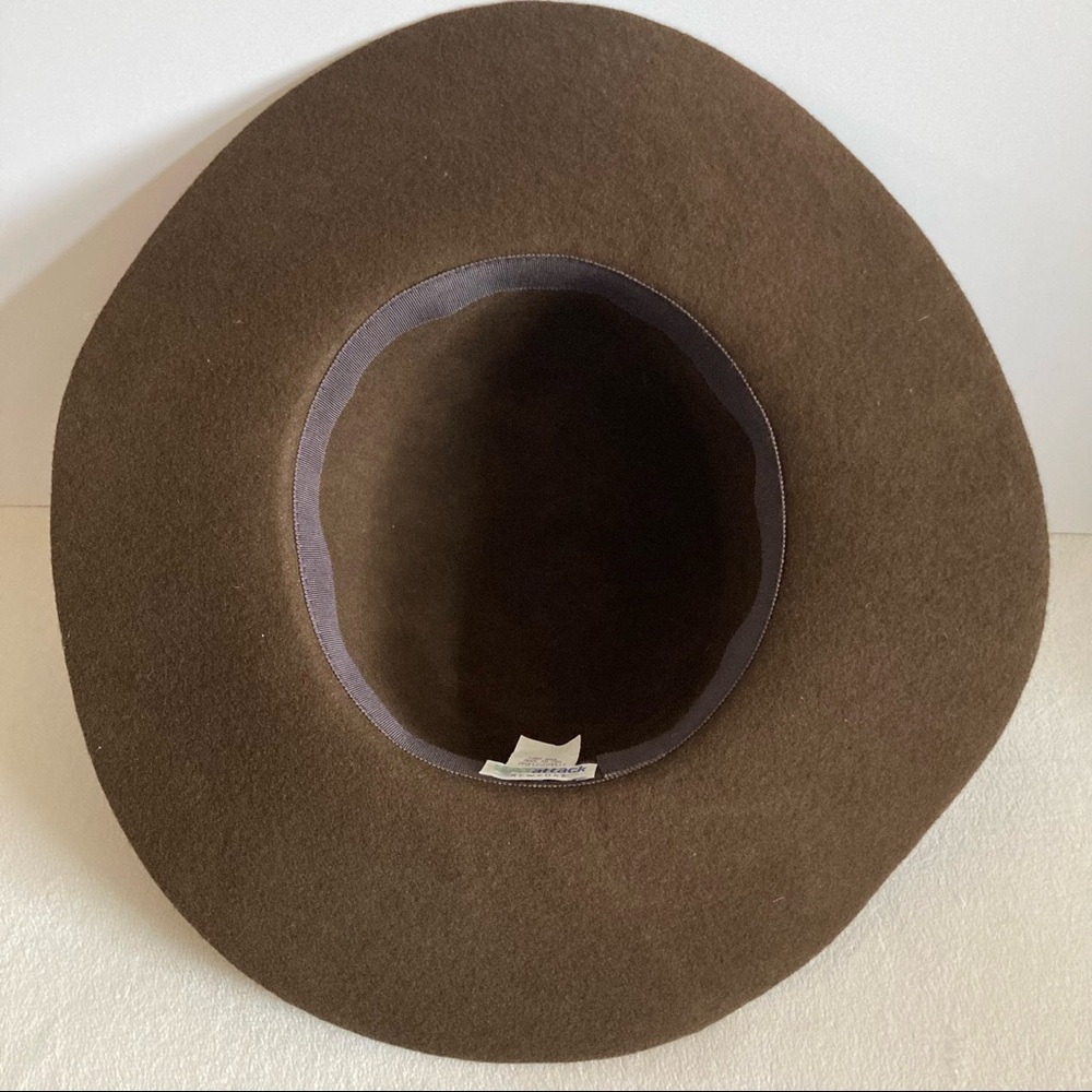 Wool hat - Picture 7 of 9